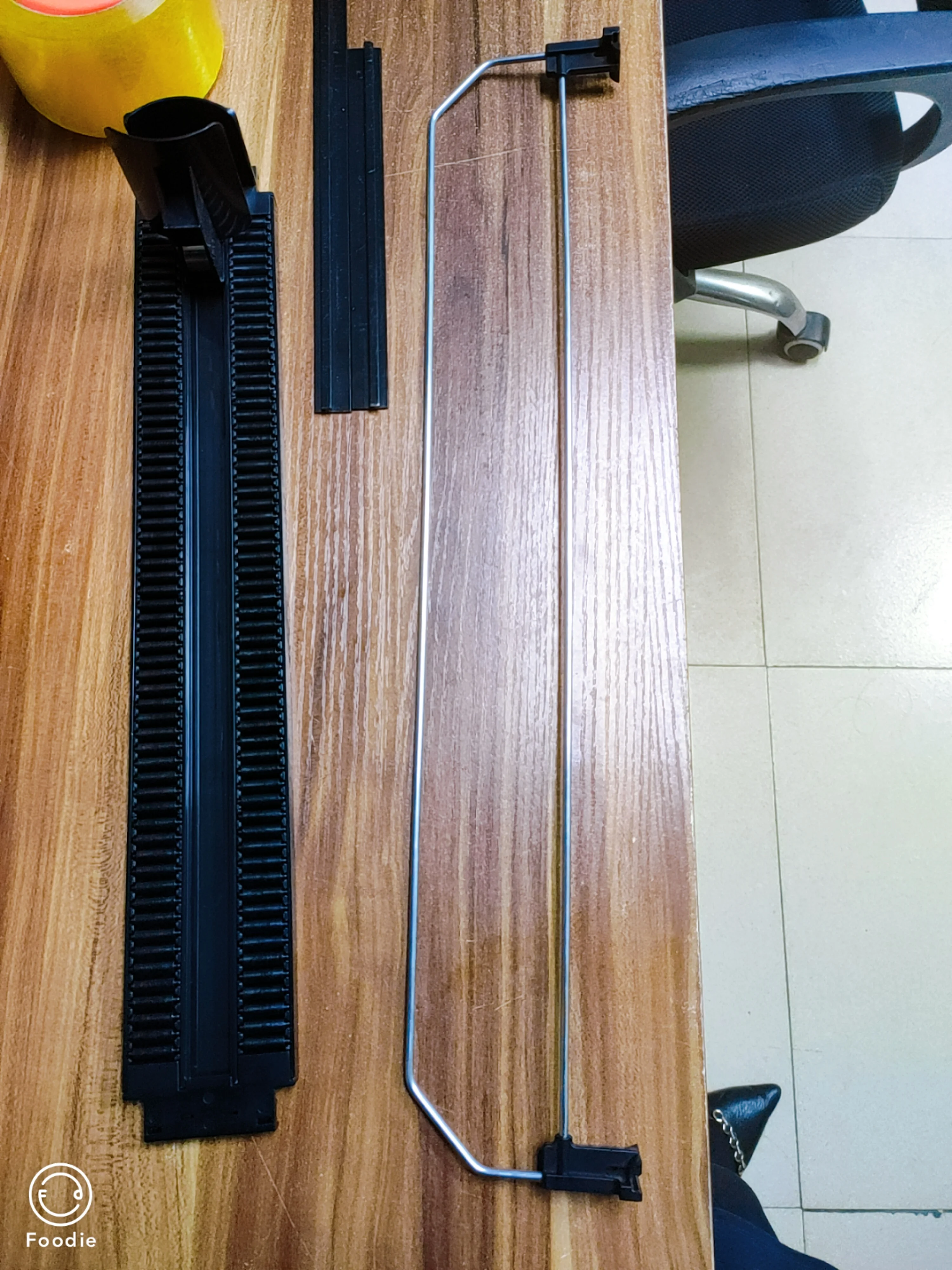 Retail new beverage drink bottle shelf pusher