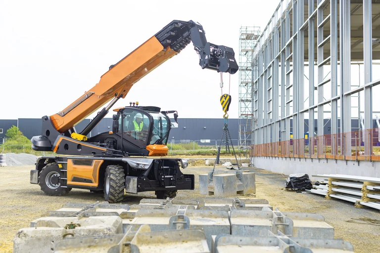 FORWARD Optimized Industrial Equipment 4x4 Forward Telehandler Skid Steer Loader Yanmar Engine 4 Core Pump Gearbox Front Loader