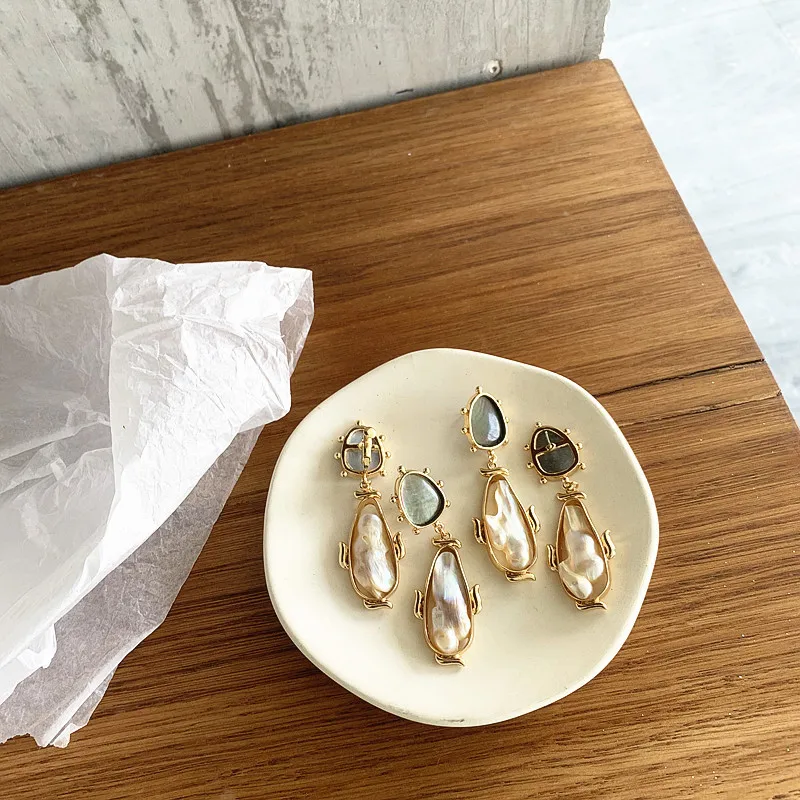 Natural Abnormity Baroque Pearl Earring With Pure Silver Needle