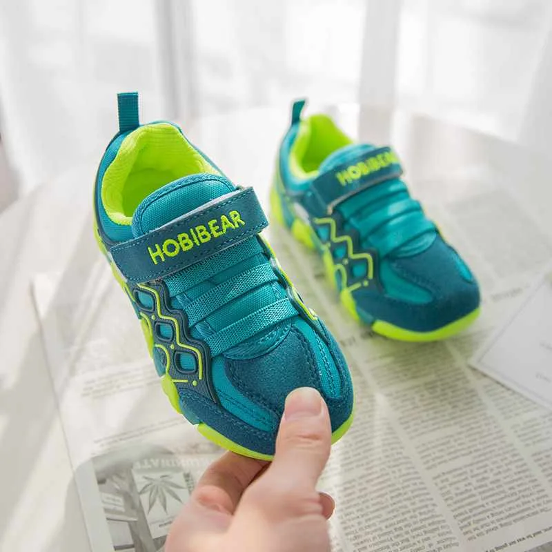 
China Factory Supply High Quality Children New Style Sport Shoes Kid Sneaker Manufacturer 