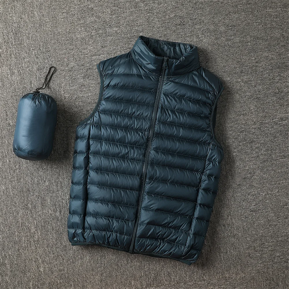 oem men packable ultra-light weight black puffer vest custom logo reversible quilted vest cotton puffer duck down vest