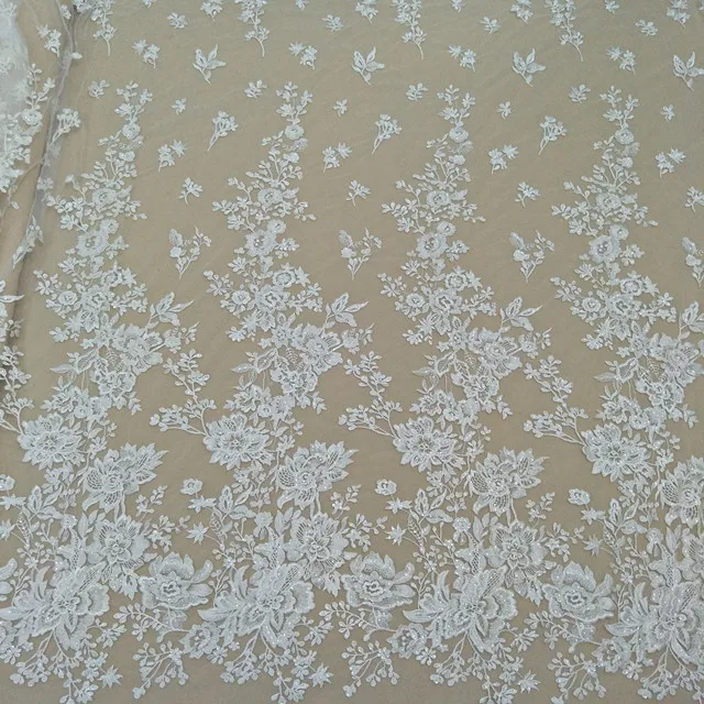 Manufacturer wholesale white flowers embroidery lace bridal fabric for wedding dress