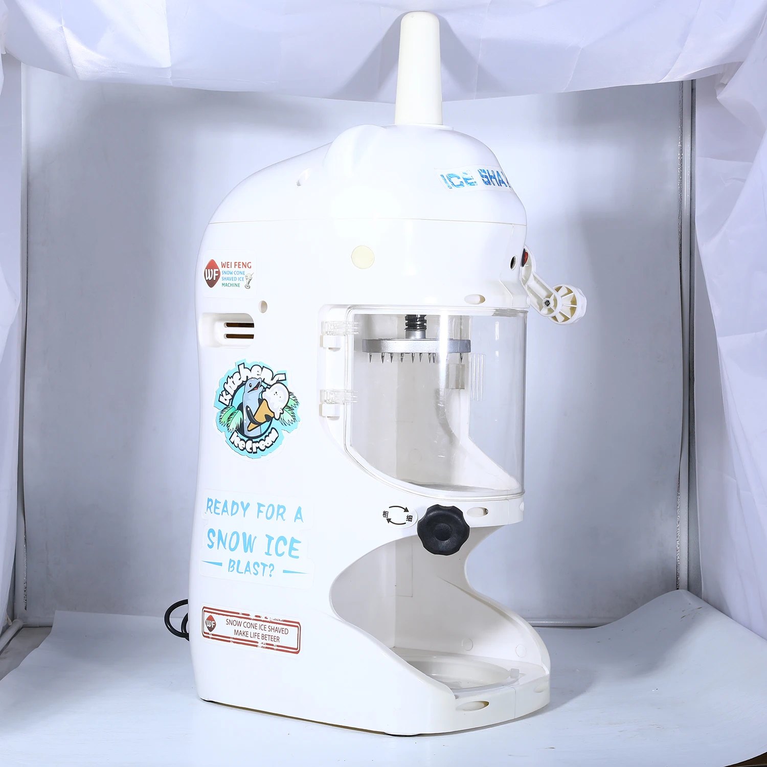 CE approved commercial Shaved Ice crusher Machine Crushed Snow flake Electric Ice Block Crusher Commercial ice shaving machine