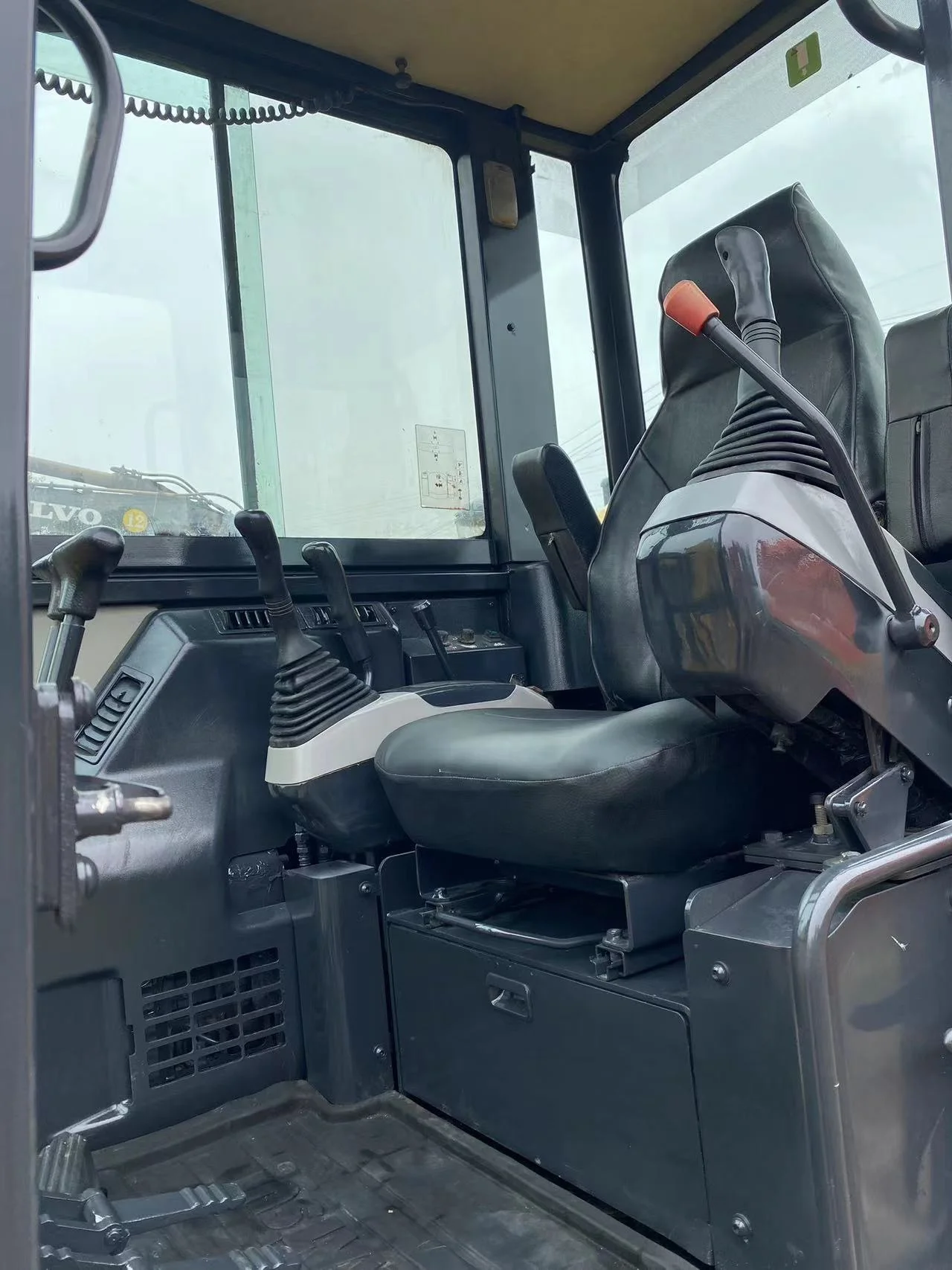 good condition cheap used komatsu pc35 pc40 pc45 pc50 pc55 pc56 crawler excavator