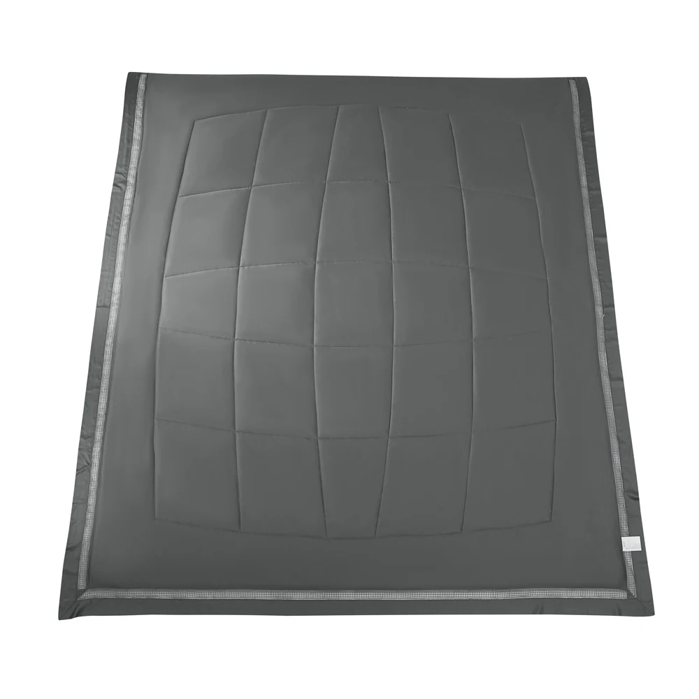 Hot Selling 400TC Bamboo Fabric Hollow-Carved Design Comforter Summer Quilt