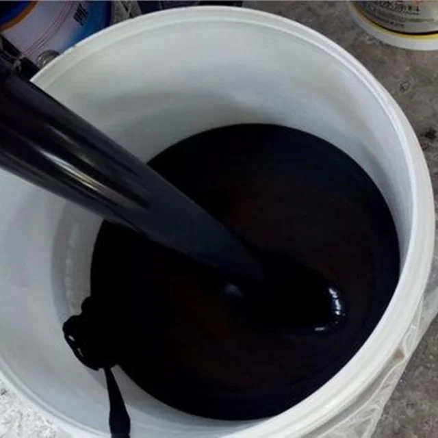 Черное жидкое резиновое модифицированное асфальтовое водонепроницаемое покрытие для крыши