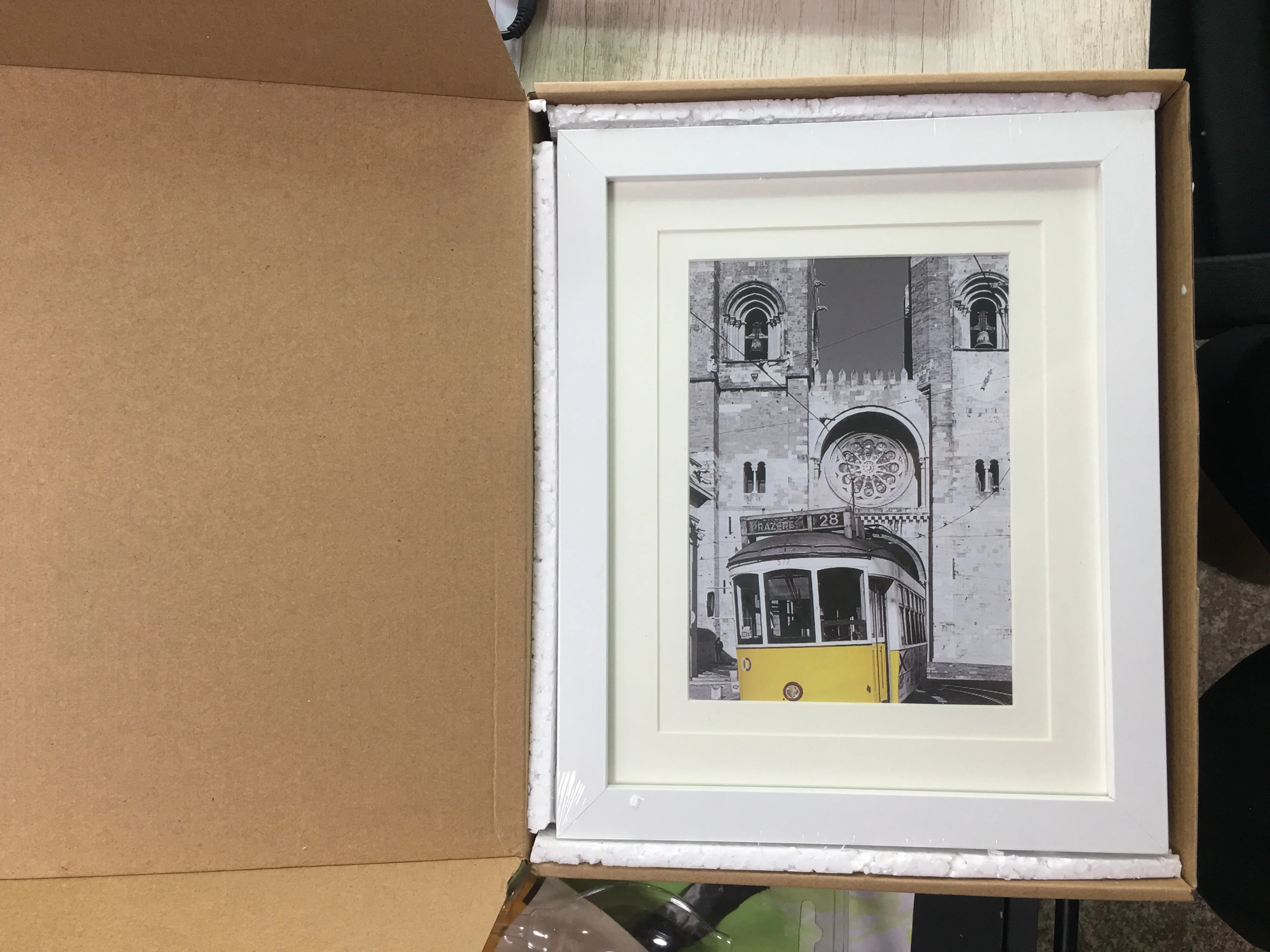 8x10 Picture Frame Mats for 5x7, 4x6 Photo, Black MDF Wood Frame for Wall and Tabletop