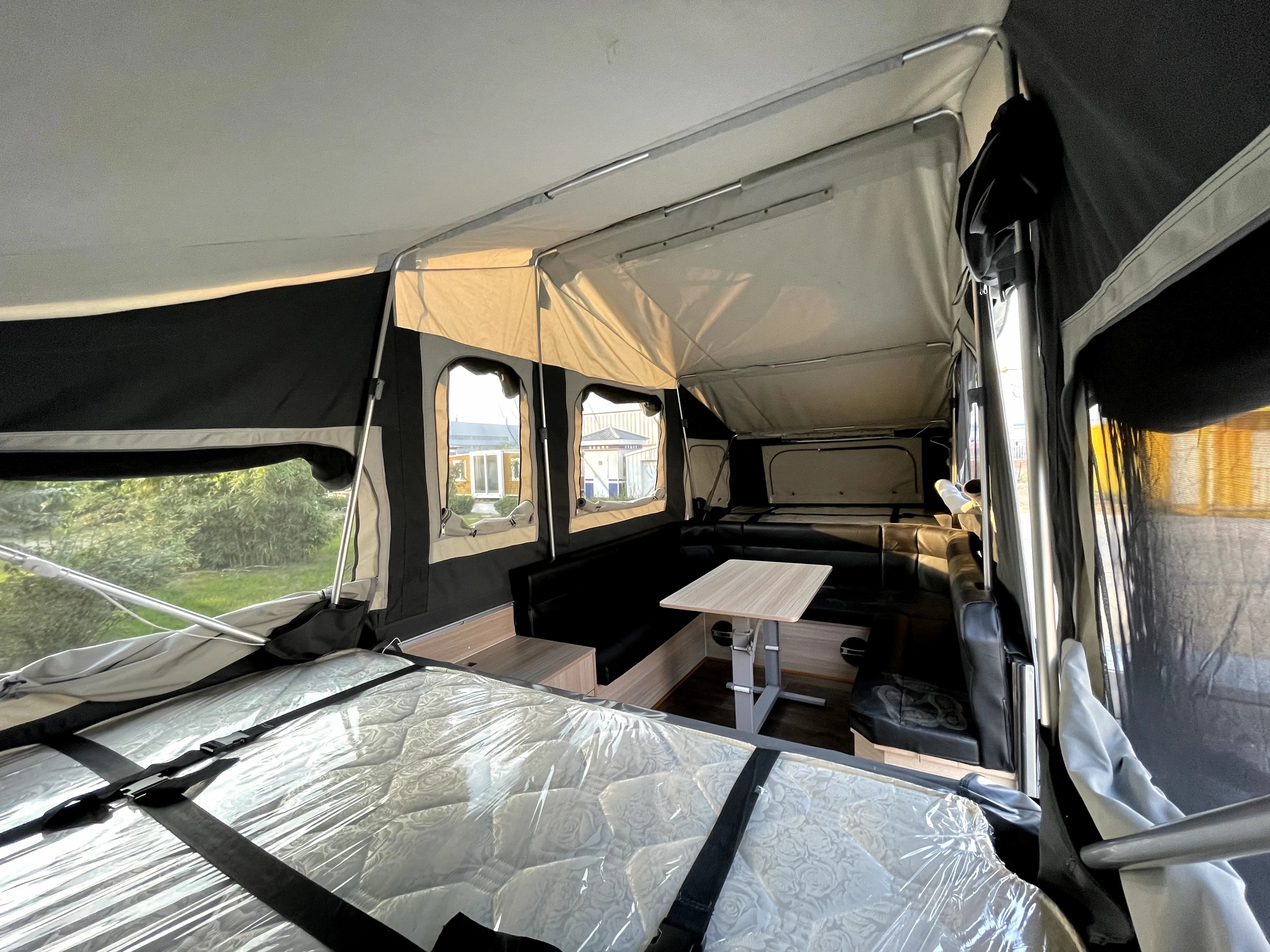 Sale Australian Standards Large Space caravan Camping Travel Camper Trailer with Sleeper Berth Triple Camp Kitchen System