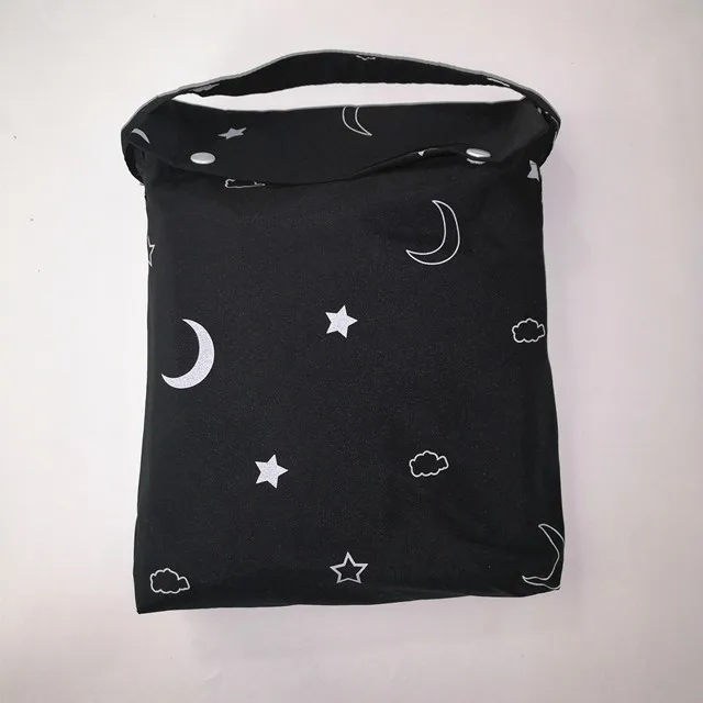 Printed Temporary Blind Portable Blackout Suction Cup Travel Window Curtain Made in China Kid Moon and Star % Polyester 100