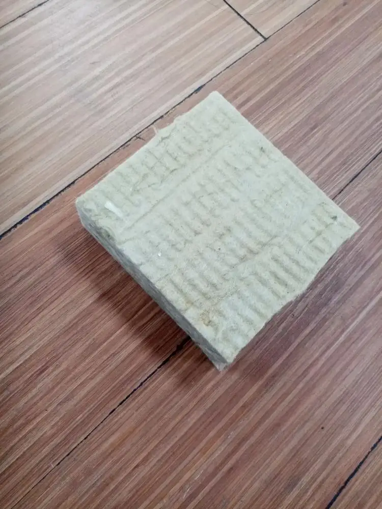 mansarde si pereti despartitori izolatie vata minerala bazaltica vata de roca