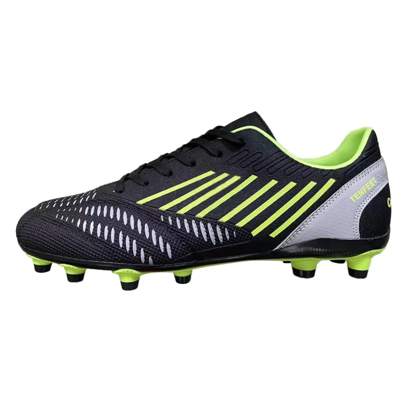 Wholesale Custom Football sports Fashion 2022 Men Shoes Soccer Custom Shoes For Men New Style