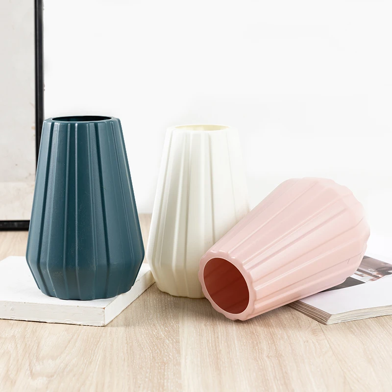 Wholesale Decoration Supplier Colorful Nordic Vase Plastic Ceramic Wedding Dried Flowers Hydroponic Plants Flower Pot