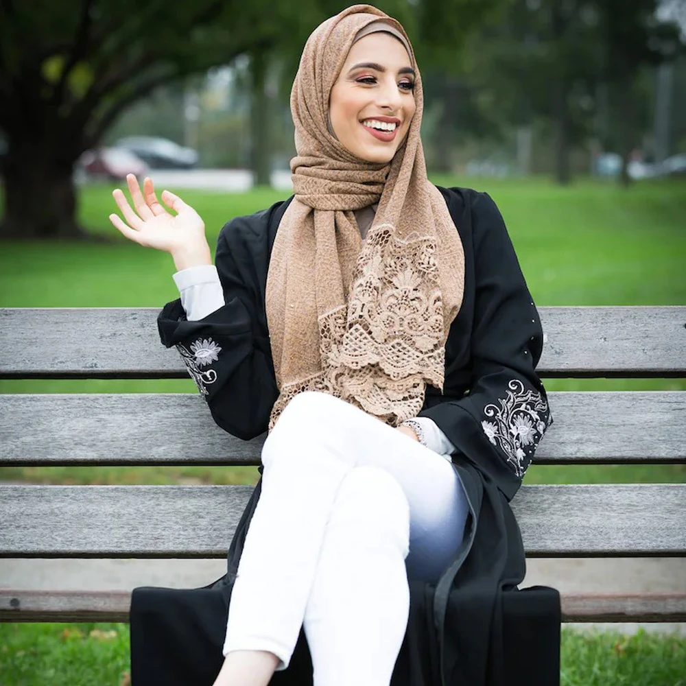 Lace Hijab.jpg