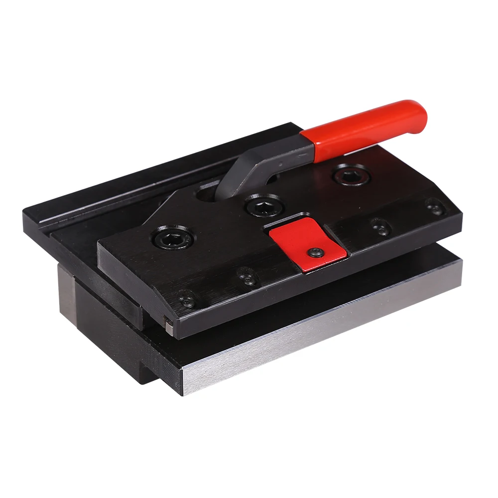 Double fast clamp can be equipped with 2 different types of front tooling clamps for CNC press brake