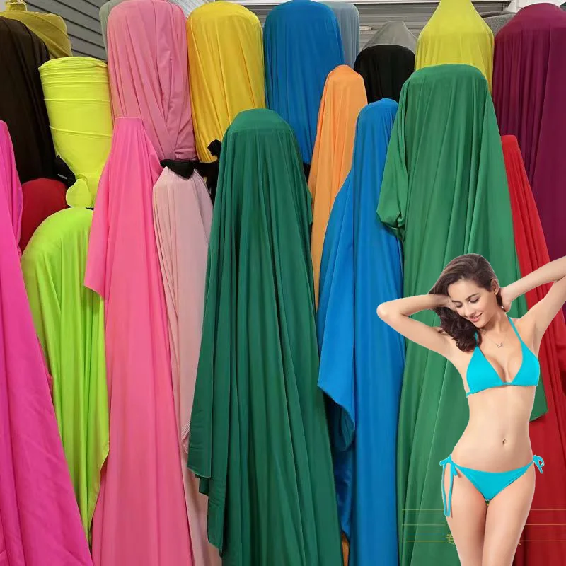 Спортивная одежда из полиэстера