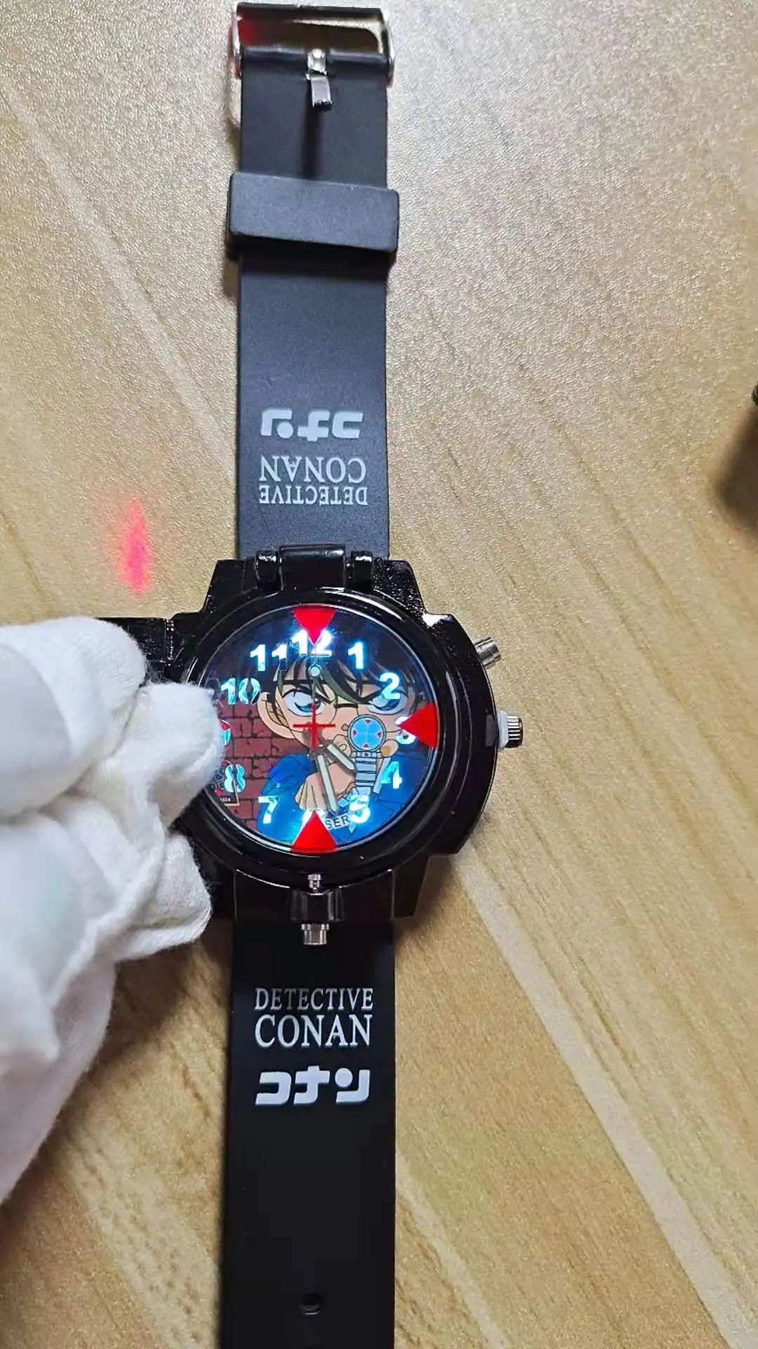 cartoon kid watch laser luminous function kids quartz Factory direct sales lampion watch with magnifying glass
