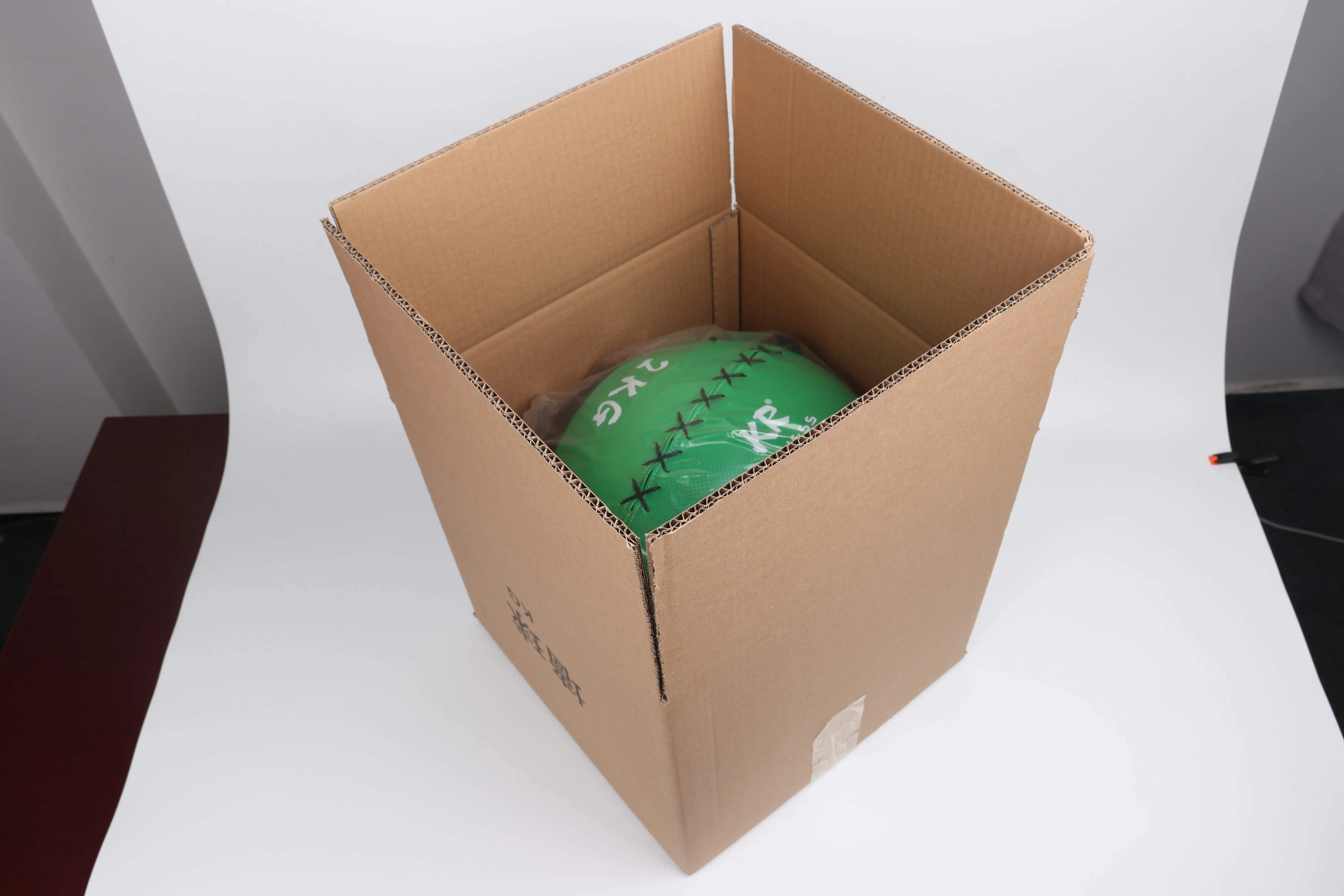 Worth Buying Gym Equipment Custom Logo Durable Pvc Leather Wall Pot Ball