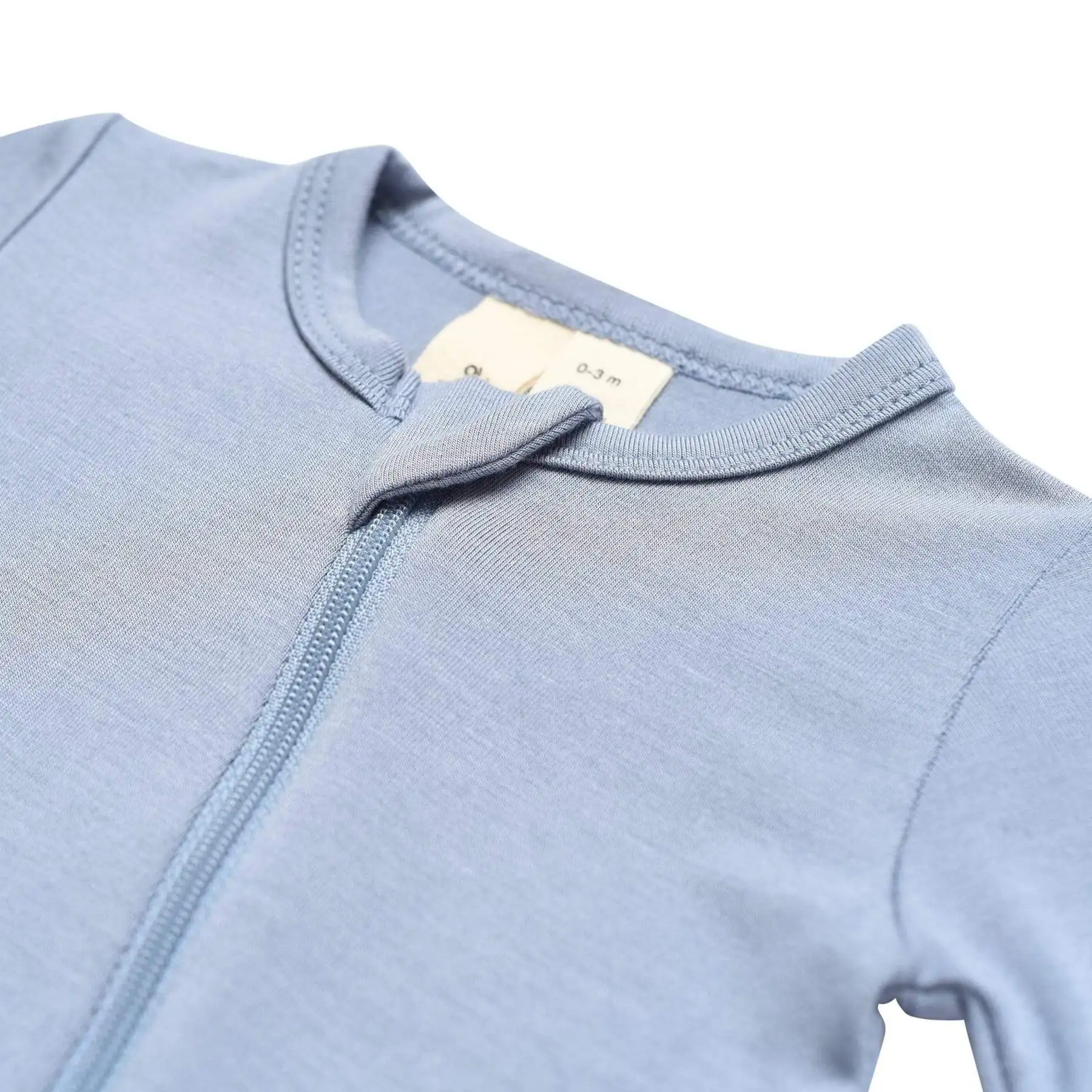 Детский комбинезон на молнии