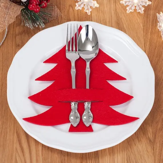 Simple Christmas tree felt placemats