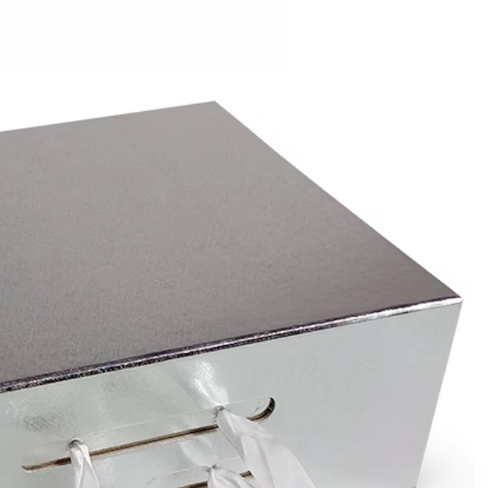 Wholesale Luxury Customized Wedding Dress Packaging Paper Box Silver Large Rigid Cardboard Gift Packaging Box with Handle Accept