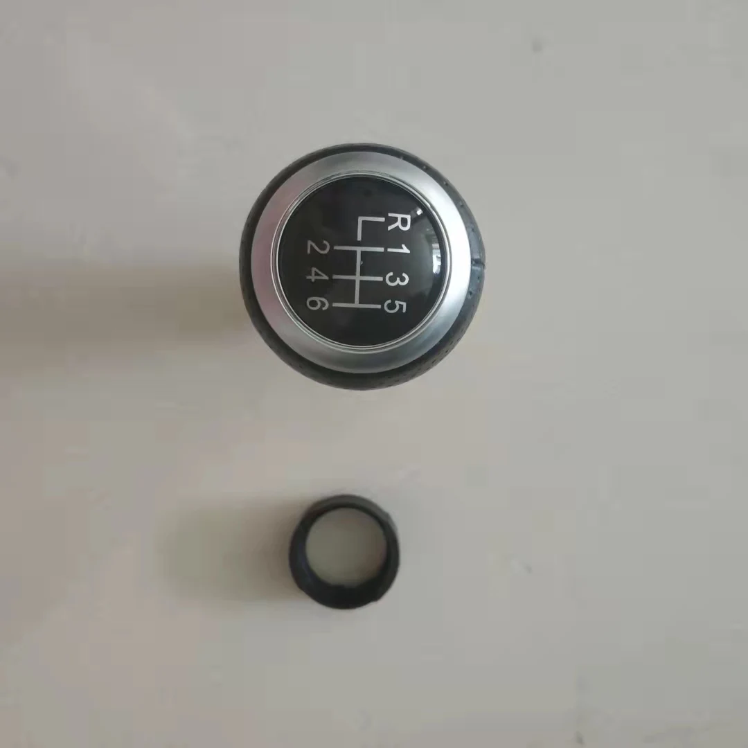 Wholesale quality Gear shift knob for Audi A4 S4 B8 6speed 5 gear R135 246 black auto parts Hot Seller metal customizable