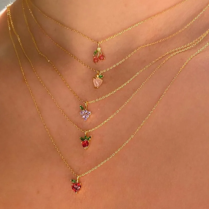 2023 New Fashion Girl Jewelry Hot Color Zirconium Copper Gold Pated Apple Cherry Peach Tropical Fruit Pendant Necklace For Women
