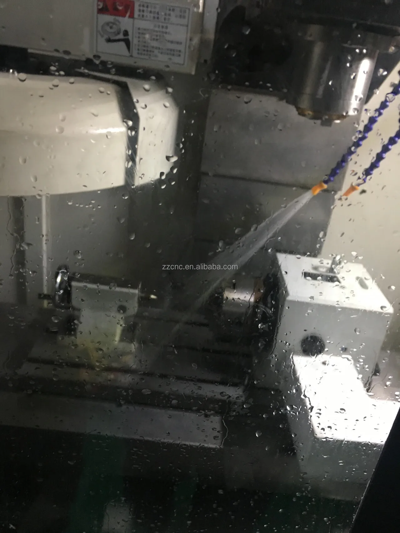 VMC850 Vertical Machining Center Siemens/FANUC system Good performance High accuracy