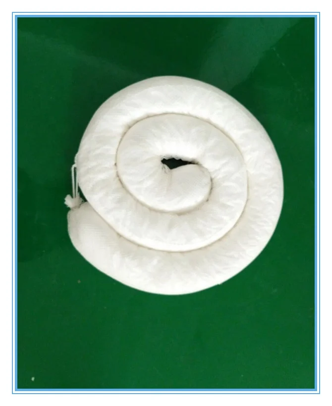  Factory hot selling Oil absorbing boom for fuel spill