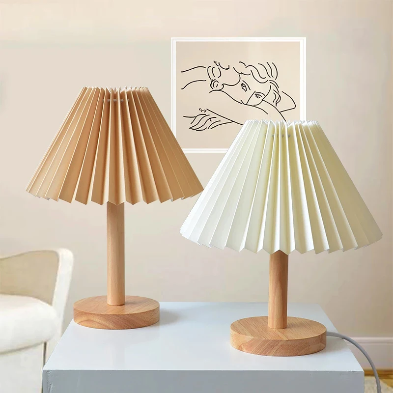 Korean Retro Pleated Table Lamp Nordic Solid Wood Table Lights Study Reading Table Lamps For Bedroom Home Decoration Lighting
