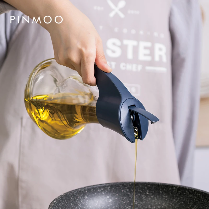 Pinmoo modern design 550ml automatic cooking oil and vinegar bottle kitchen glass oil dispenser