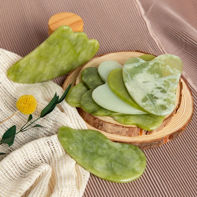 Gloway Hot Selling 8 Types Heart Shape Spa Face Massage Tool Natural Stone Guasha Pad Scraper Green Jade Gua Sha Board Guasha