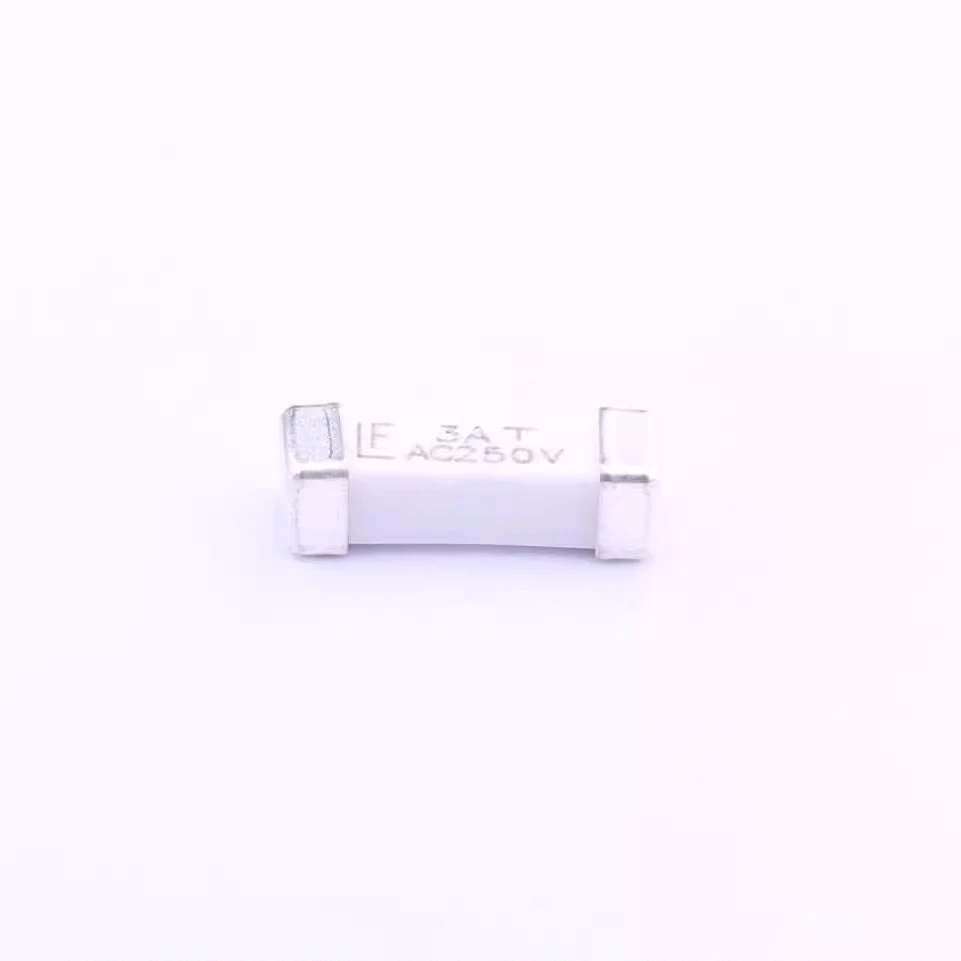 Fuse Chip Slow Blow Acting 3A 250V SMD Solder Pad 10.1 X 3.12 X 3.12mm Ceramic 0443003.DR