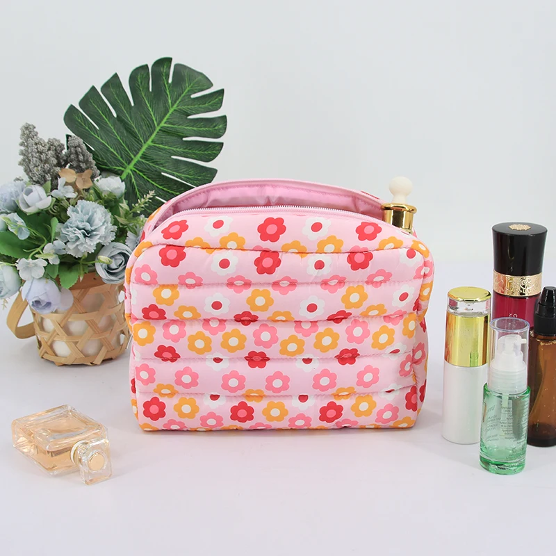 Custom Flower Prints Light Weight Soft Cotton Padded Quilted Puffer Puffy Makeup Bags