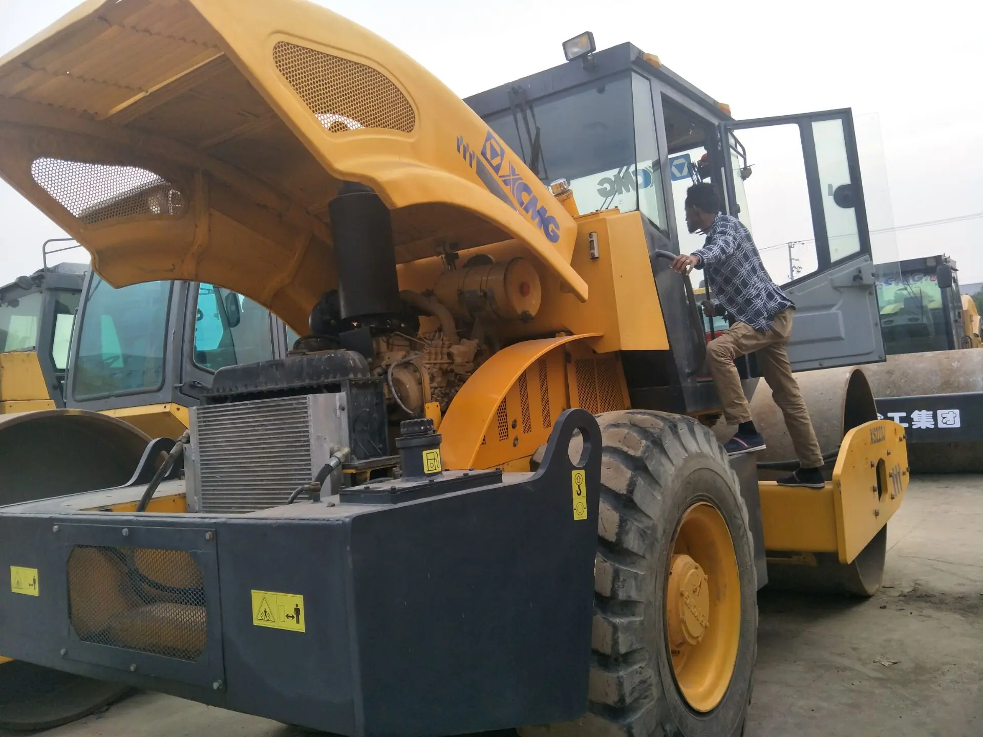 Used 14 ton  Road Rollers , Secondhand XS182  Compactor Roller