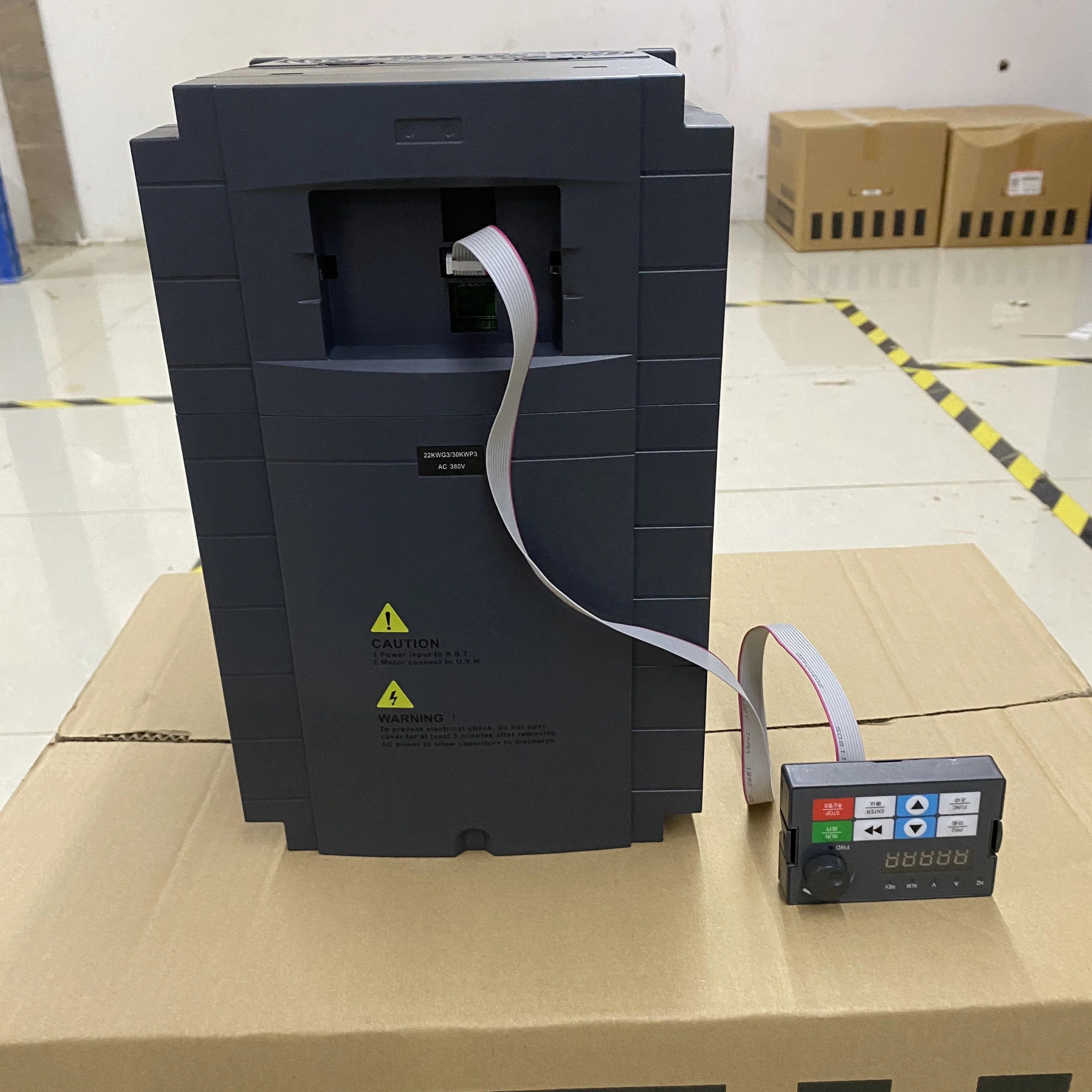 11 kw 50hz to 60hz 380v three phase input/output frequency converter vfd drive