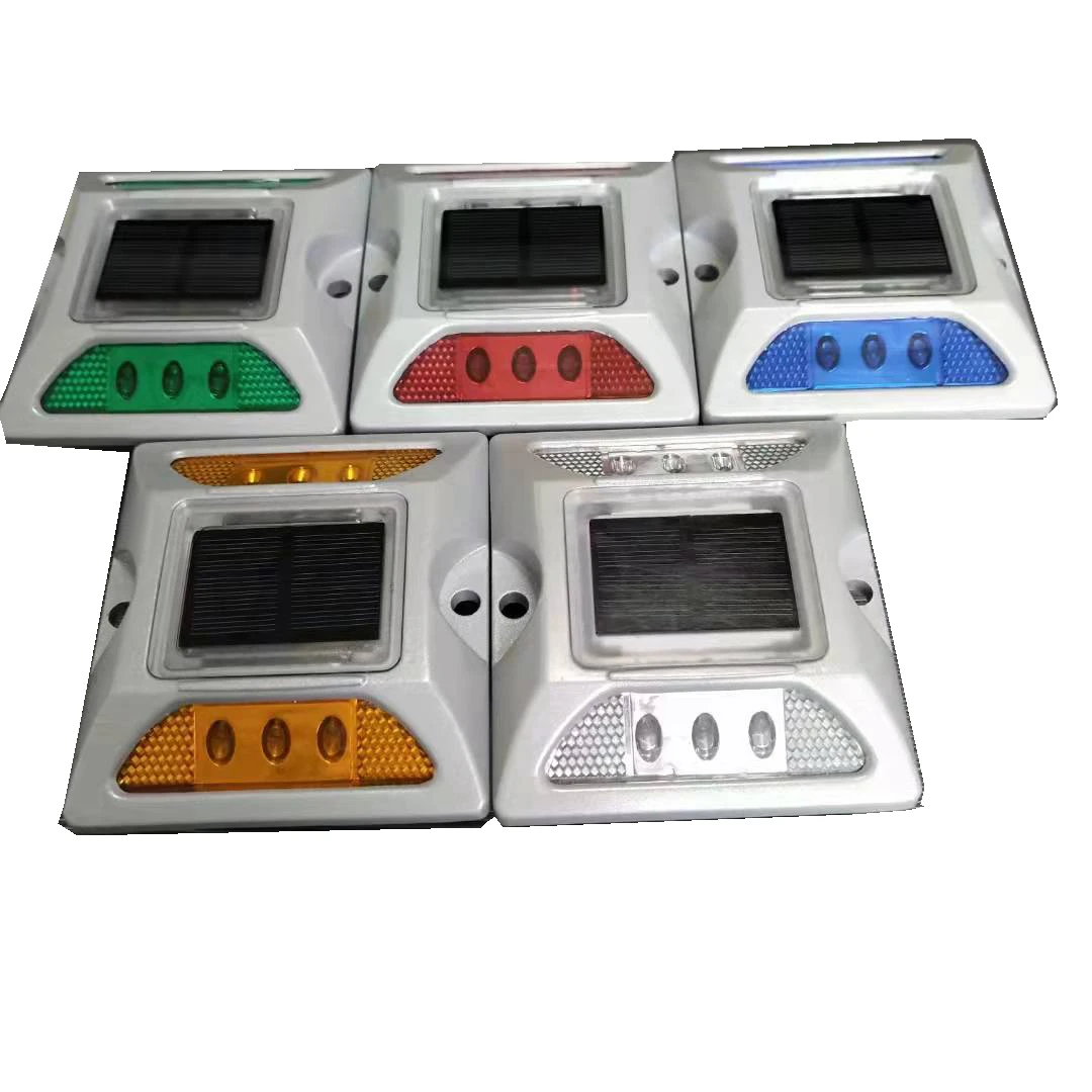 High Quality  Solar Flash Road Studs Cat eye