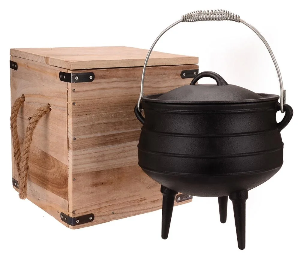 Best-Duty Cast Iron Potjie pot with three legs