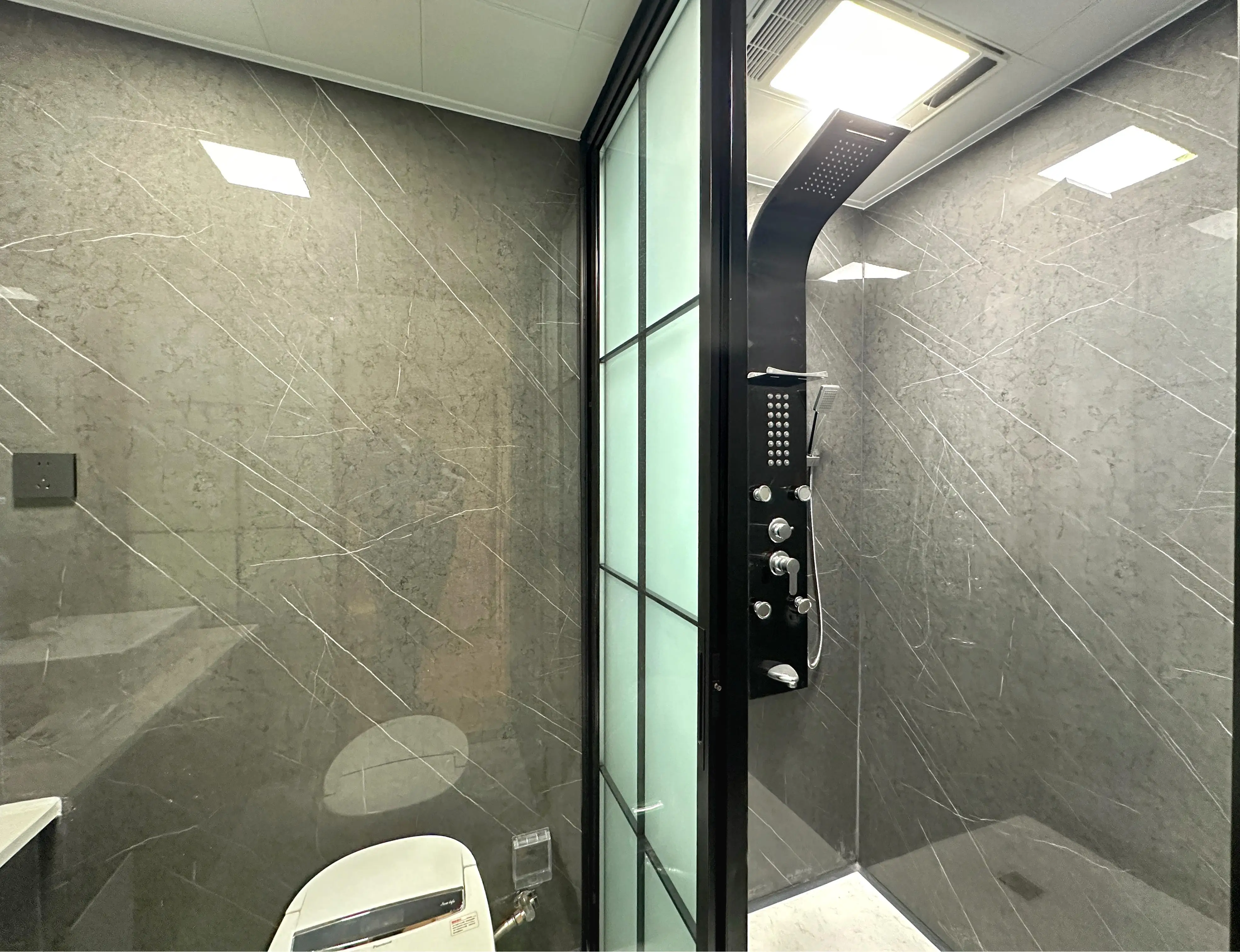 Космическая капсула гостиничная квартира 1 спальня кухня ванная комната одна гостиная Терраса