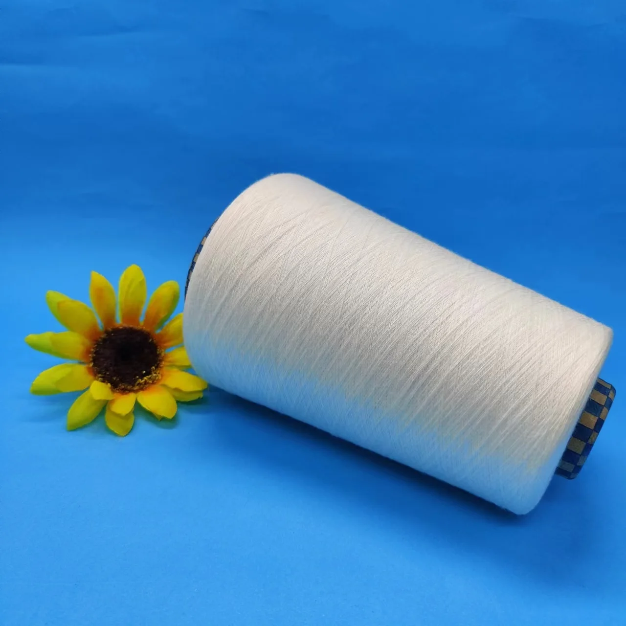 Chinese Factory Directly Supply 100% Bamboo Yarn 32S Knitting Yarn for Crocheting