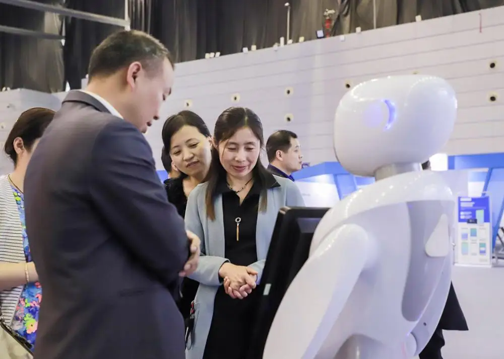Humanoid Intelligent Commercial Service Reception Super Big Screen Ai Humanoid Intelligent Robot In Restaurant