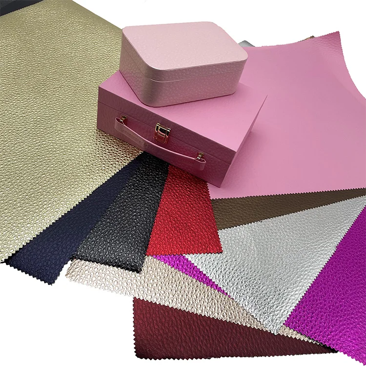 China Manufacturer Embossing Colored Pattern Metallic Gift Wrapping Paper Metal Paper Roll Matt Lamination Paper