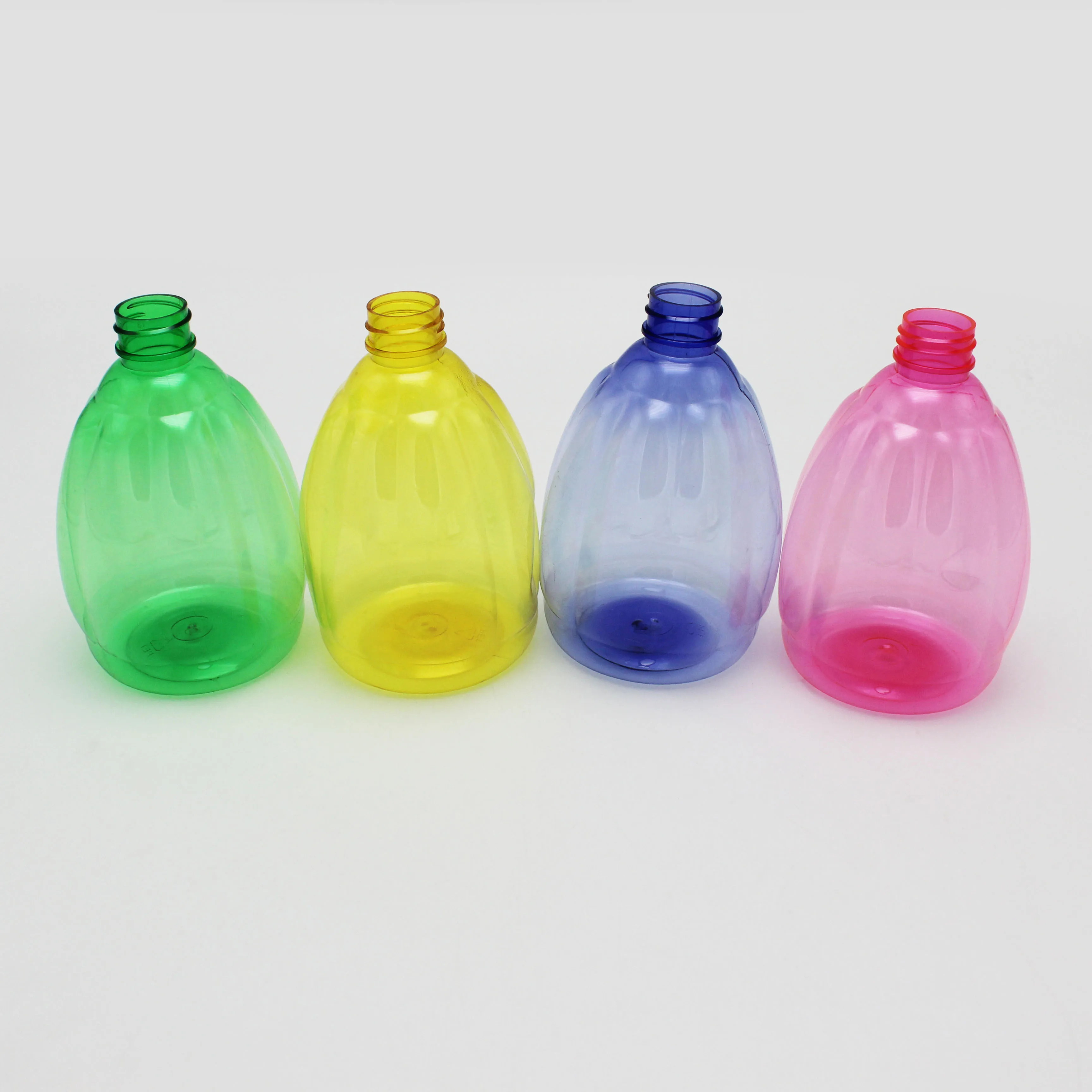 Wholesale empty 500ml Candy-colored Clear watering can Small household spray bottle Hand pressure spray bottle With Plastic pump