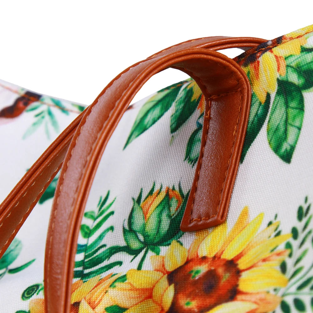 Wholesale luxury designer Hot sale sunflower printing PU women handbags high quality fringe purse wholesale with wristlet