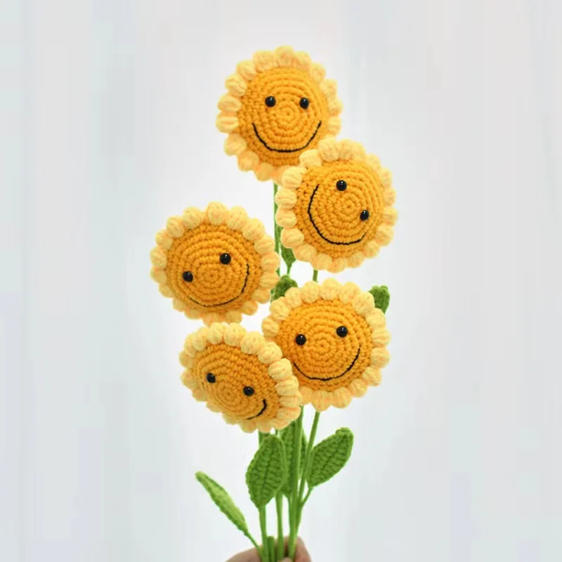 wholesale colorful  Handmade Crochet knitting woolen yarn Artificial large smiling face sunflower Bouquet for gift