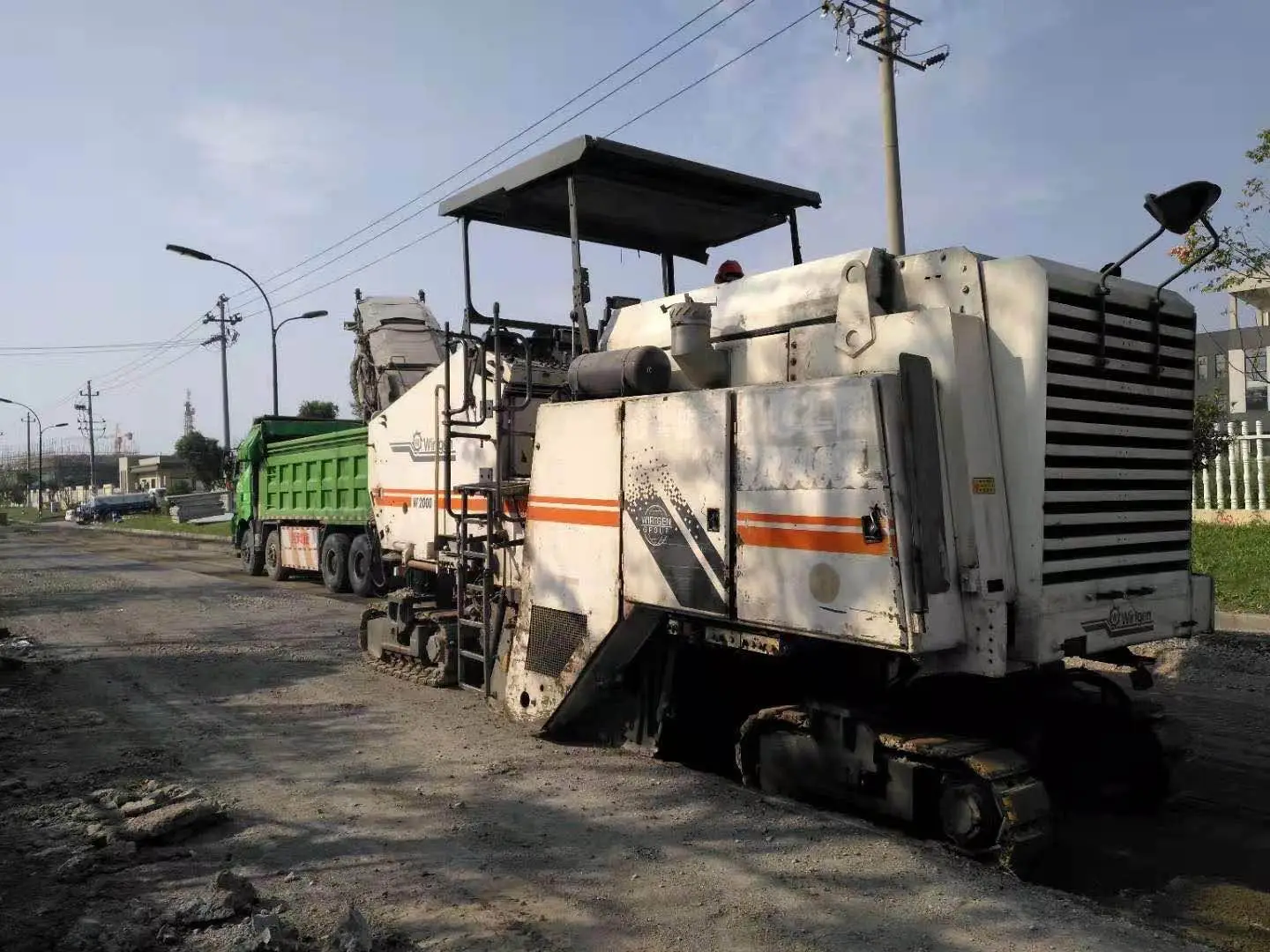 
Germany made Wirtgen WH100 w2000 wr2000 Milliing machine asphalt paver TITAN ABG7520 P6273C 8620 ABG Dynapac SD2530CS paver 