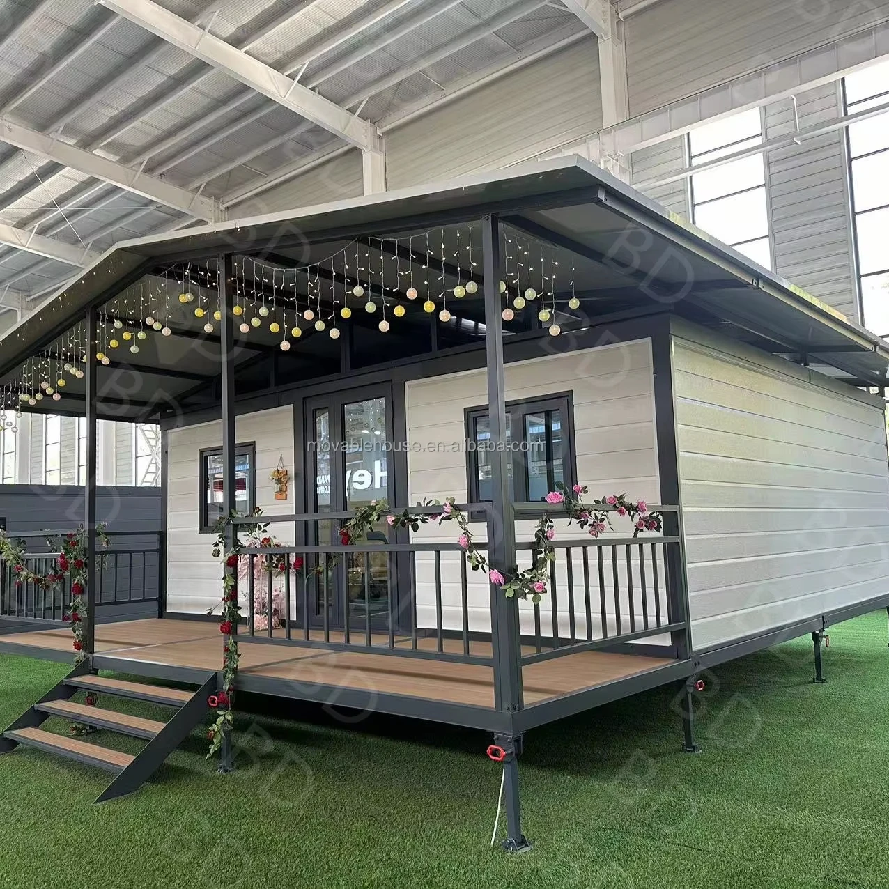 Сборный складной дом 3 спальни контейнерный с ванной комнатой и кухней для продажи