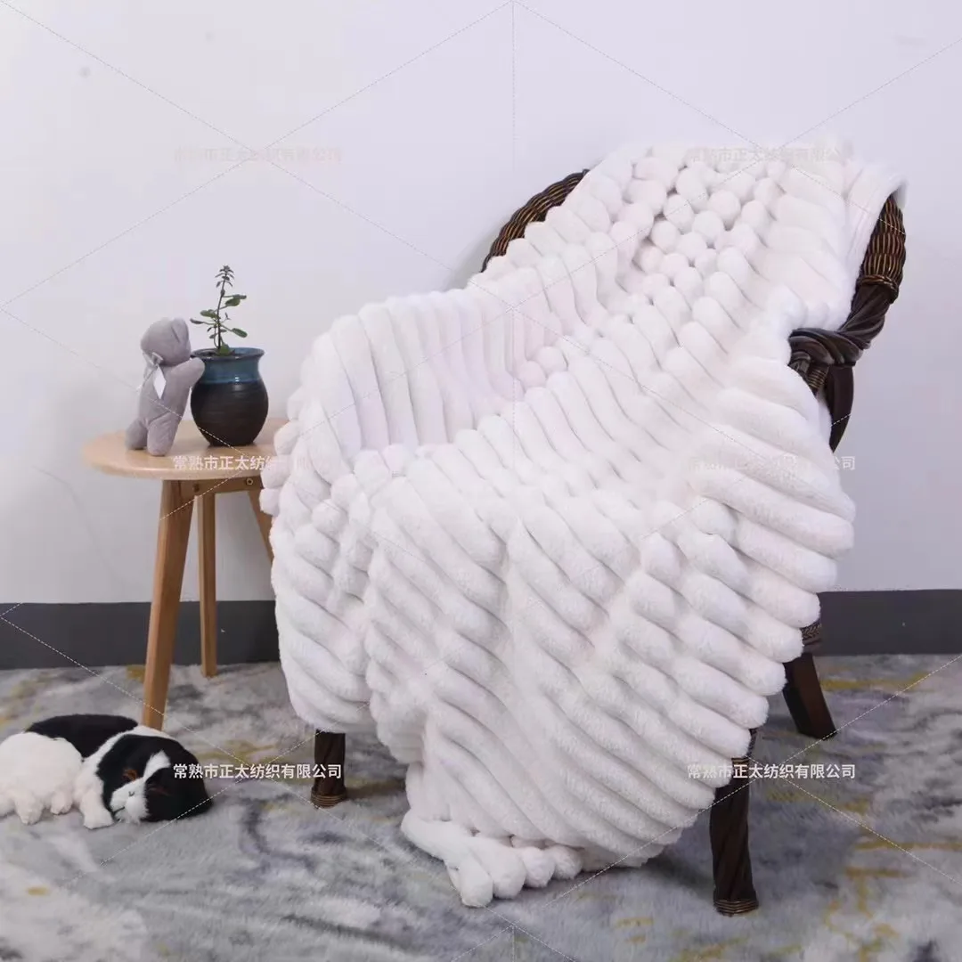 Stabile Super Soft Warm and Cozy Striped Faux Rabbit Fur Blanket White Fleece Blankets Bulk for Sofa Bed Living Room
