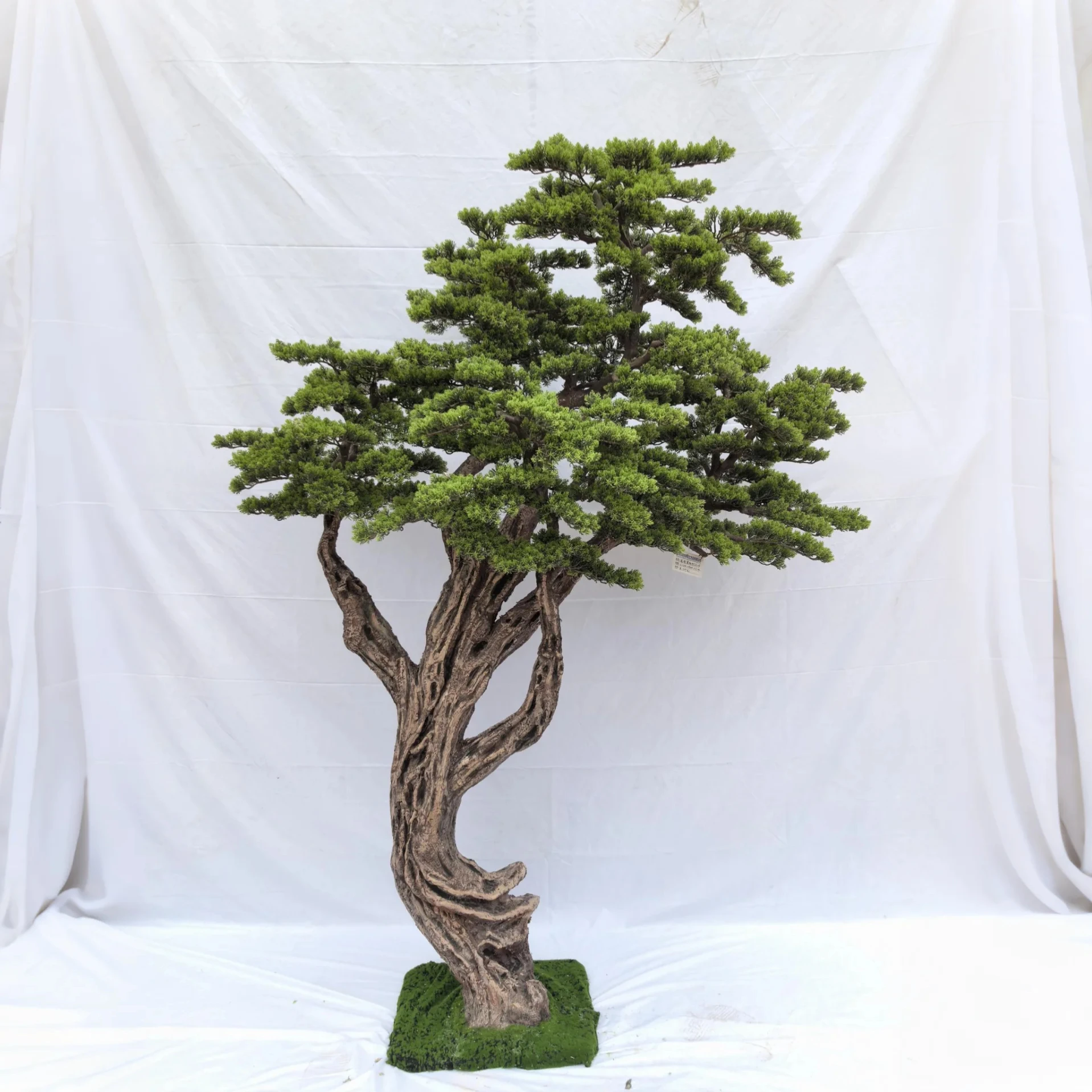 Landscape Designer Preferred Custom Artificial Pine Bonsai Tree | Realistic Bark Texture & Modular Structure for Easy Transport