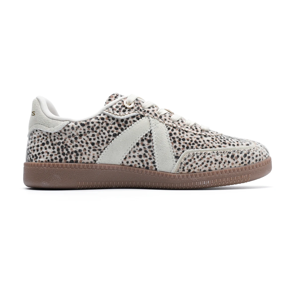 Custom Logo Breathable Walking Casual Shoes Wholesale Comfortable Outdoors Women Men German Training Sport Sneakers