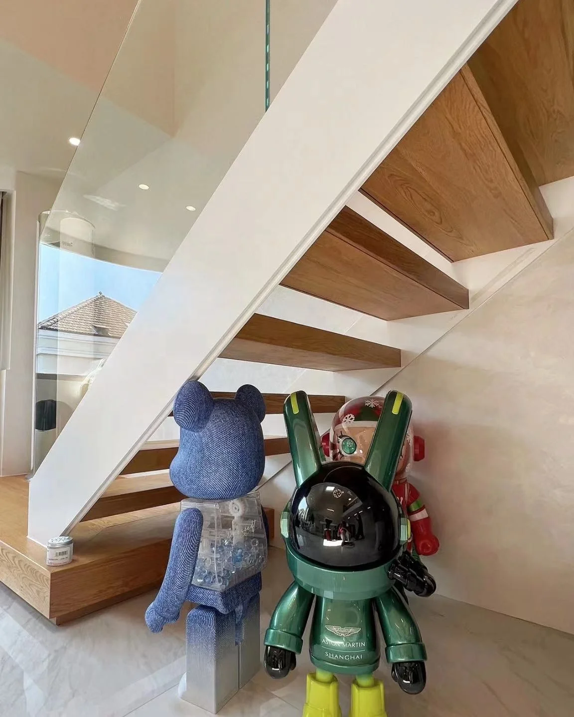 VIKO Oak Wood Steps Double Steel Plate Stringer Stairs For Home